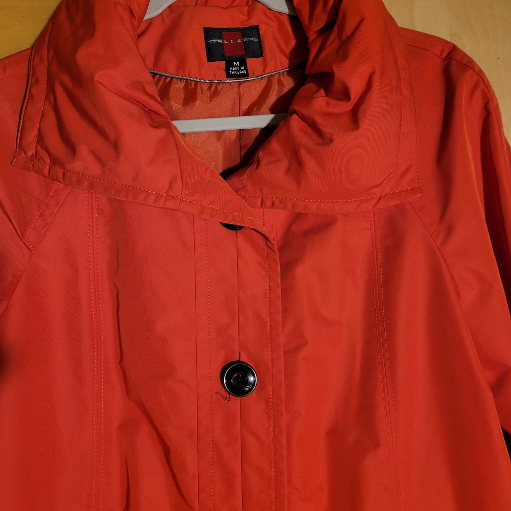 Gallery Dark Orange Rain Jacket - Sz Medium
